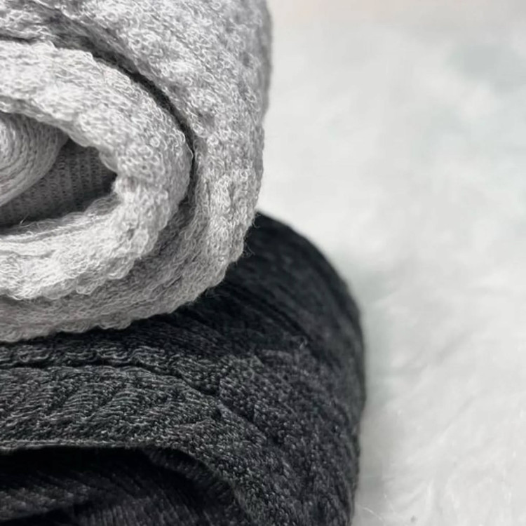 جوراب شلواری گندمی